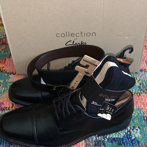 Mens 7 1/2 Clarks Tilden Cap Oxford shoes main image 4